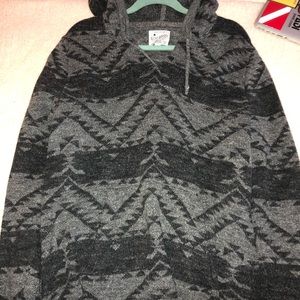 Lucky Brand Large Grey and Black Soft Baja Hoodie